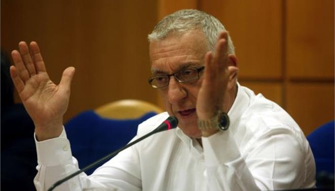 Κακλαμάνης: «Δεν παραιτούμαι από βουλευτής»