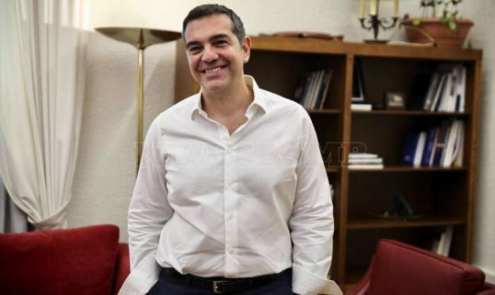 Πανηγύρι στον... ΣΥΡΙΖΑ: «Να παρακαλέσουμε γονατιστοί τον Τσίπρα να επιστρέψει»