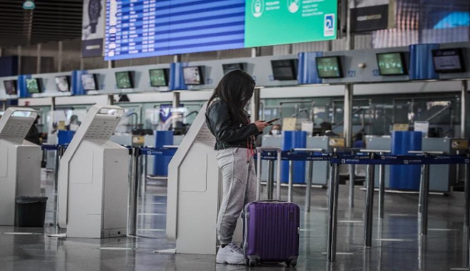 Notam: Υποχρεωτικό τεστ για ανεμβολίαστους πολίτες από 13 χώρες