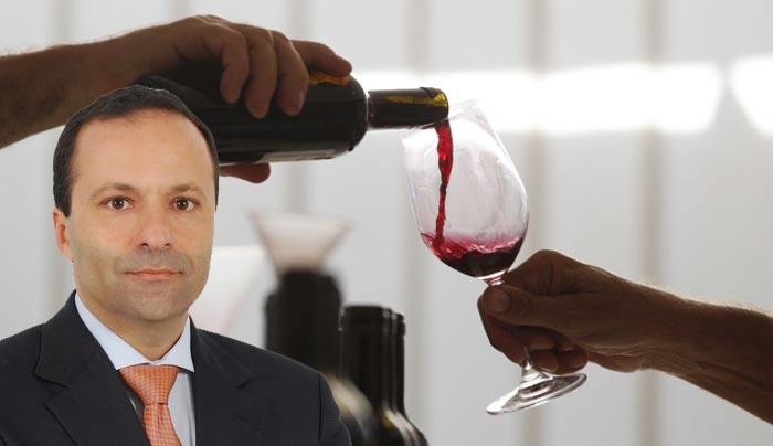 Γ. Πάππου: «Επιβολή ειδικού φόρου κατανάλωσης στο κρασί»