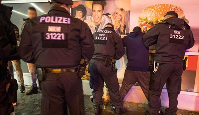 Γερμανία: Προσπάθησαν να συγκαλύψουν το μπαράζ των σεξουαλικών επιθέσεων από μετανάστες;