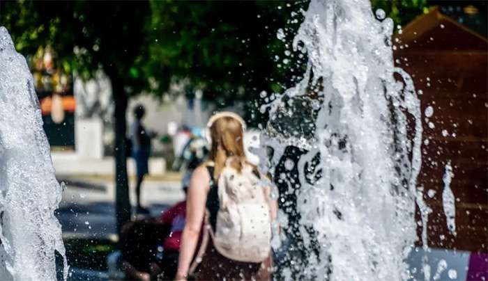 Καιρός σήμερα: Στους 35 η θερμοκρασία στην Αττική – Ισχυροί άνεμοι έως 8 μποφόρ στο Αιγαίο