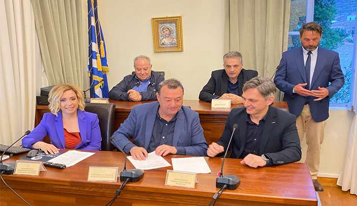 Υπογραφή προγραμματικής σύμβασης για την παραχώρηση της ψηφιακής εφαρμογής eCARDIO app στις νησιωτικές υγειονομικές μονάδες
