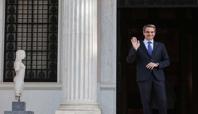 Κυβερνητική σύσκεψη στο Μαξίμου με φόντο τις εκλογές: Oι επικρατέστερες ημερομηνίες για τις διπλές κάλπες