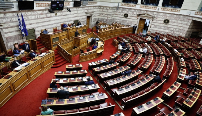 158 «ναι» στη Βουλή για ιδιωτικοποίηση ΛΑΡΚΟ, ΔΕΠΑ Υποδομών και ΔΕΔΔΗΕ