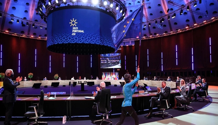 Σύνοδος Κορυφής στο Πόρτο: Οι «27» υιοθετούν κείμενο για την απασχόληση -«Κανένας δεν θα μείνει πίσω»