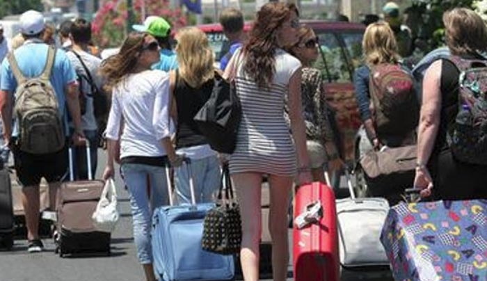 Τουρισμός: Η επέκταση της σεζόν αποδίδει