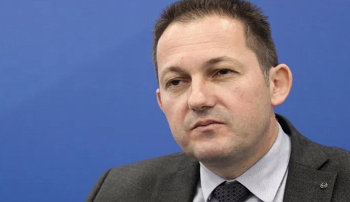 Πέτσας: Ξεκινά το πρόγραμμα “Αντώνης Τρίτσης”- €6-40 εκατ. στους Δήμους