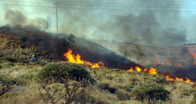 Υψηλός κίνδυνος εκδήλωσης πυρκαγιάς στα Δωδ/σα αύριο. Δείτε τον χάρτη.