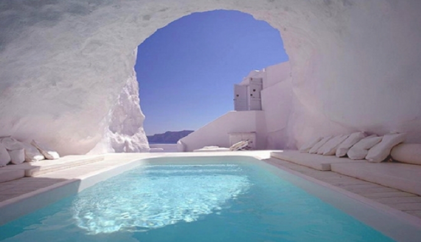 T+L: Ελληνικά ξενοδοχεία και νησιά στην κορυφή των παγκόσμιων βραβείων World’s Best 2020 - Δείτε τα