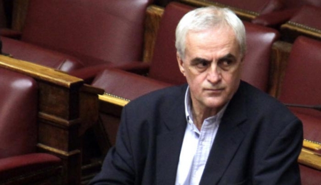 «Βόμβες» Βουδούρη: Αναθέτουν έργα για hotspots σε… φίλους