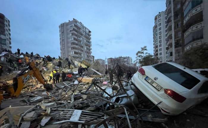 Τουρκία-σεισμός: Η ζωή επιμένει – Μια 6χρονη και μια 70χρονη διασώθηκαν έπειτα από 178 ώρες στα ερείπια