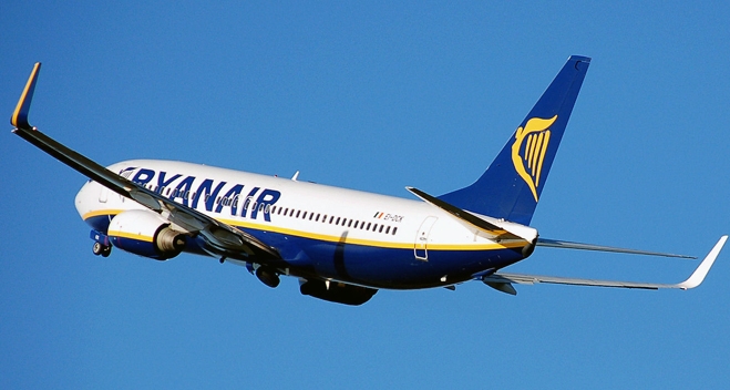 Η «καμένη γη» της Ryanair σε Θεσσαλονίκη και Βόλο και οι φθηνές πτήσεις