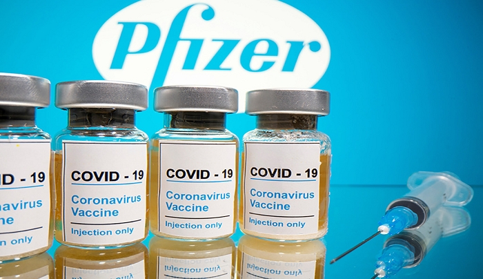 Pfizer-BioNTech: Κατατέθηκε το αίτημα για άμεση άδεια του εμβολίου-Μπουρλά: “Είναι μια ιστορική ημέρα”