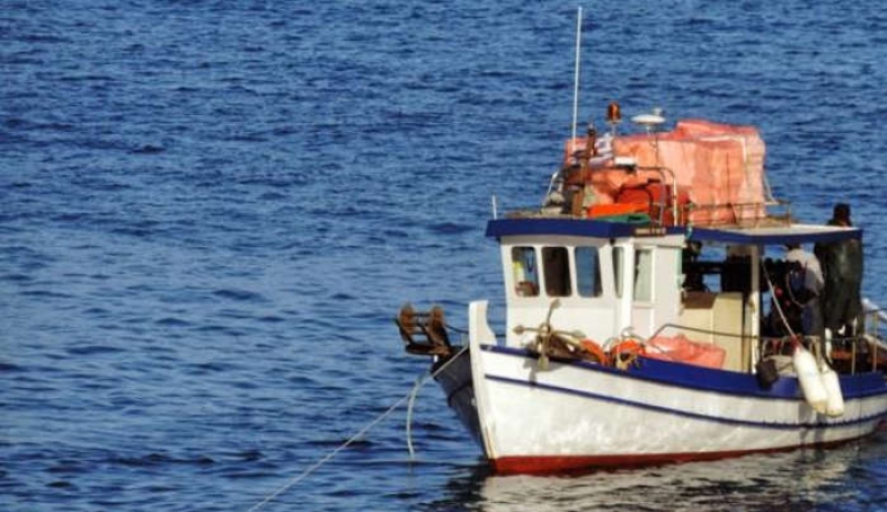 Τουρκικά πολεμικά πλοία έδιωξαν από διεθνή ύδατα τράτα κυπριακής εταιρείας