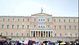 Καιρός σήμερα: Βροχές σε Αττική και Θεσσαλονίκη – Άνεμοι στα 6 μποφόρ στο Αιγαίο